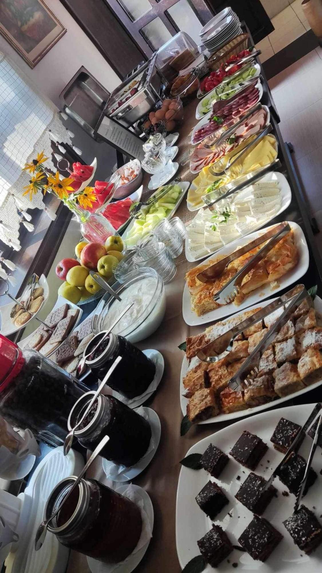 Family Hotel Bile Beli Osŭm Dış mekan fotoğraf