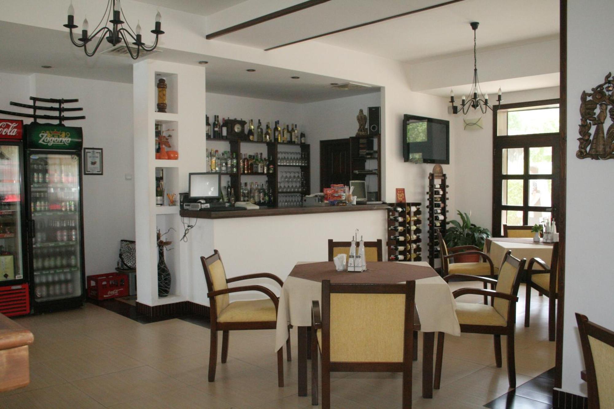 Family Hotel Bile Beli Osŭm Dış mekan fotoğraf