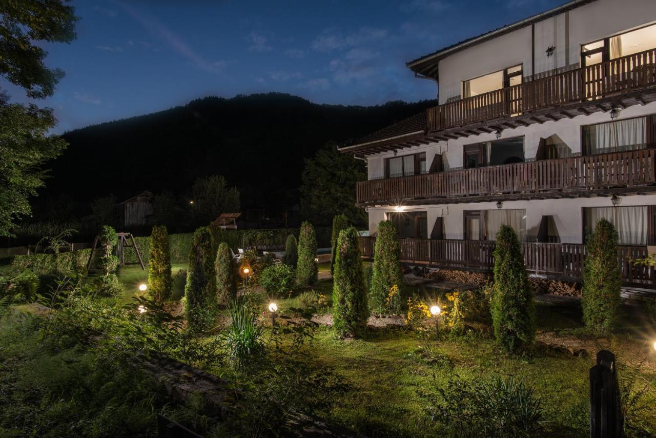 Family Hotel Bile Beli Osŭm Dış mekan fotoğraf