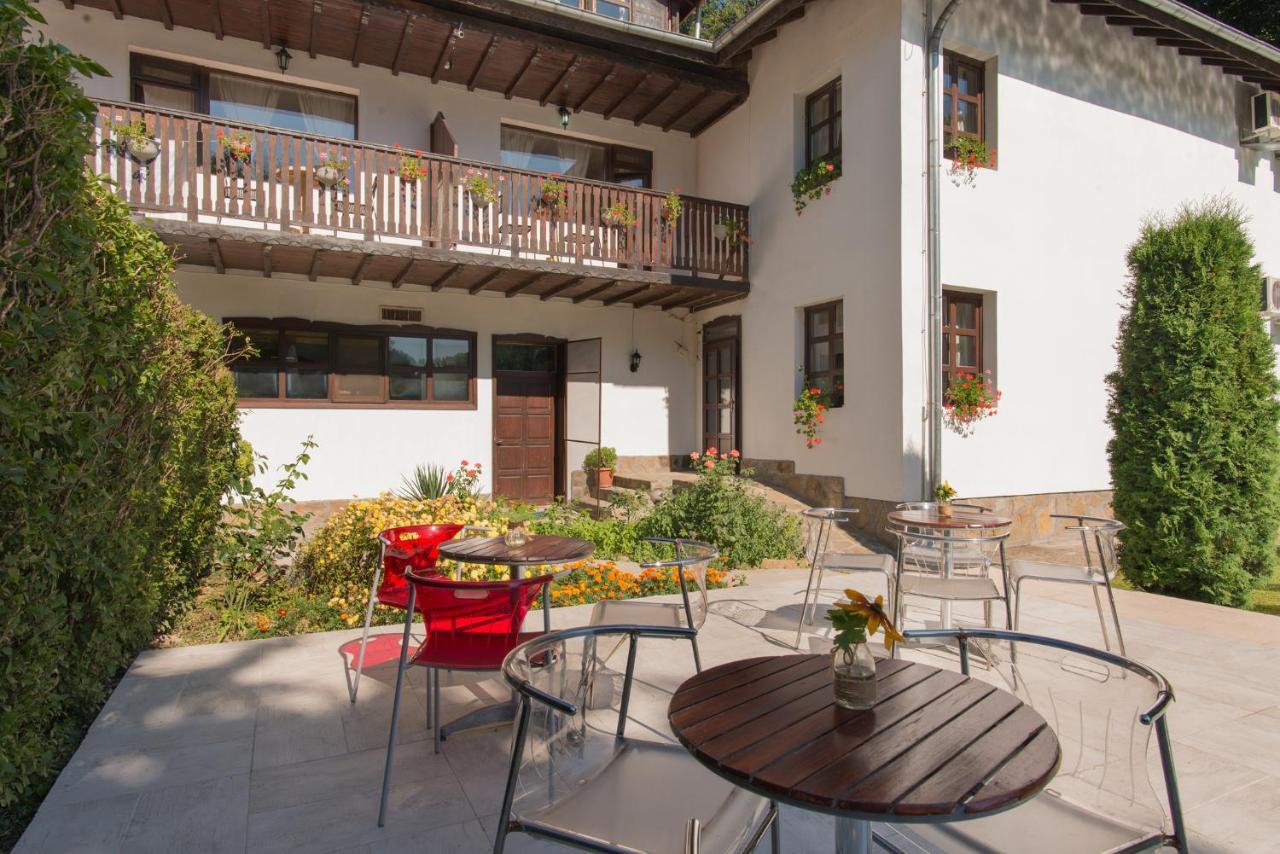 Family Hotel Bile Beli Osŭm Dış mekan fotoğraf